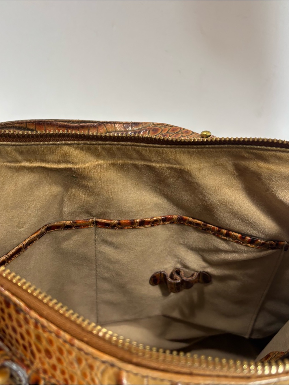 Brahmin Tan Belinda Croc Leather Embossed Hobo Bag Purse Designer Dual Pockets - Picture 11 of 12